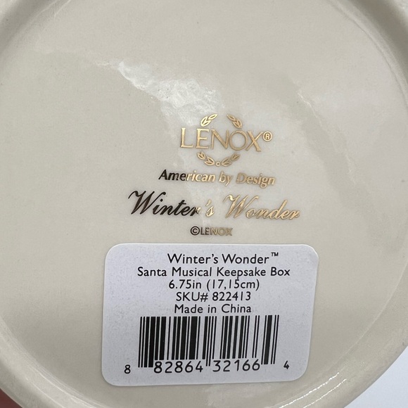 Lenox Winter's Wonder Santa Musical Keepsake Box Plays Jolly Old St Nicholas - Picture 12 of 16